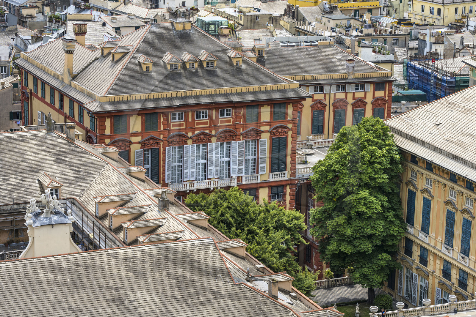 Italie, Ligurie, Gênes, palais des Rolli classés Patrimoine Mondial de l'UNESCO dans la Strada Nuova aujourd’hui via Garibaldi, le Palazzo Rosso ou palais musée Brignole