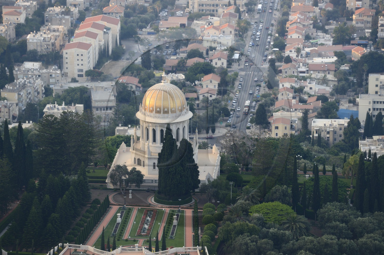 Israel, Haïfa, les jardins en terrasses du mausolée du Báb sur le mont Carmel