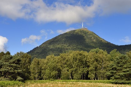 France, Puy-de-Dôme (63), Parc Naturel Régional des Volcans d'Auvergne, Chaine des Puys classée Patrimoine Mondial de l’UNESCO, le volcan Puy de Dôme