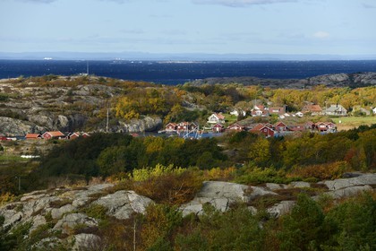 Sweden, Västra Götaland, Koster Islands, Koster Sound between the north and south of the island seen from the Valfjäll rock, the Norwegian coast in the background