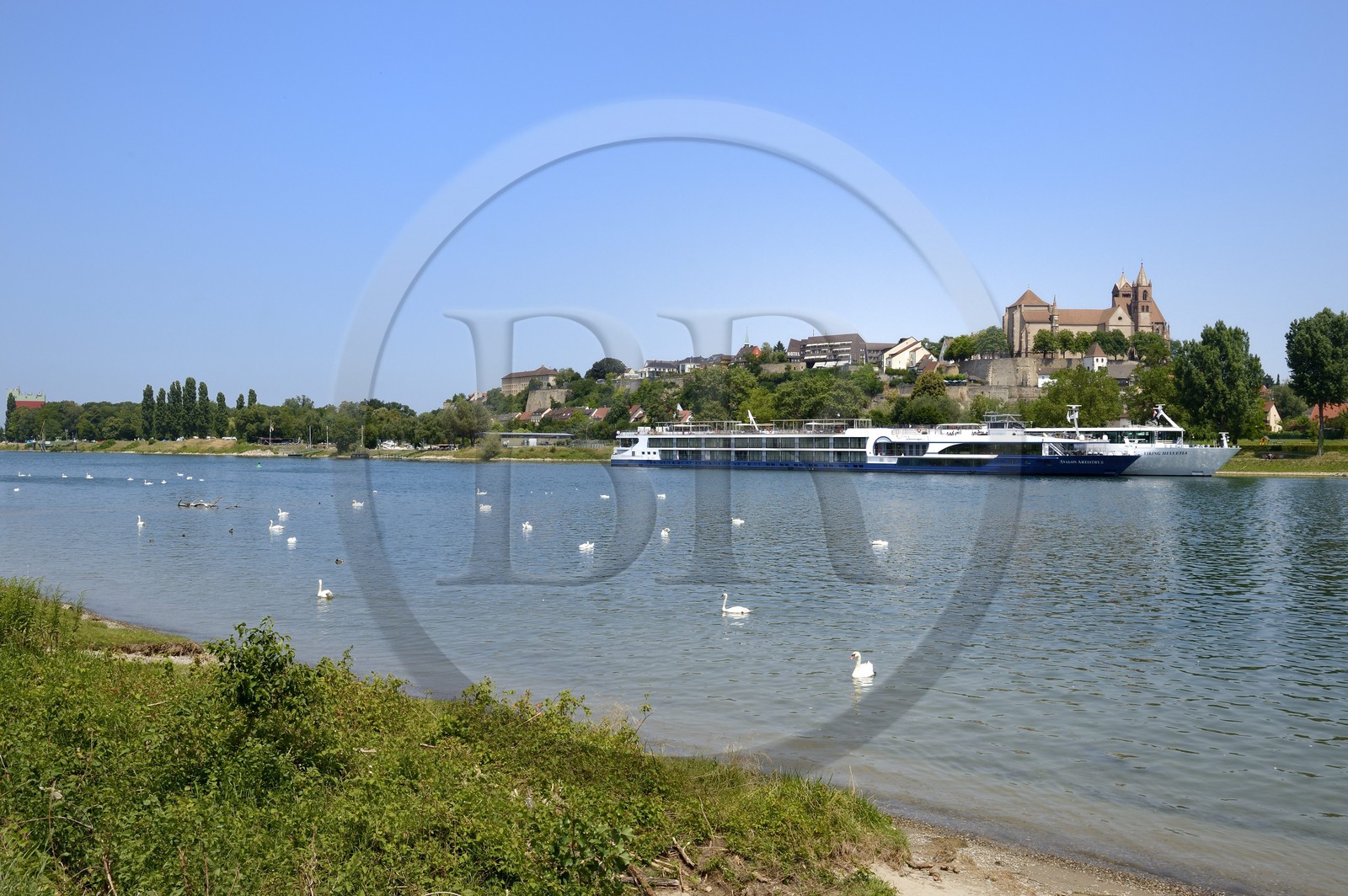 Germany, Baden-Wurttemberg, Breisach (formerly Altbreisach) also known as Vieux-Brisach in french along the Rhine river and overlooked by overlooked by the Romanesque St. Stephansmünster