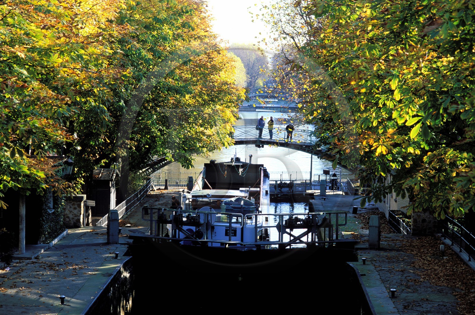 France, Paris (75), le canal Saint-Martin, l' écluse du pont de Lancry