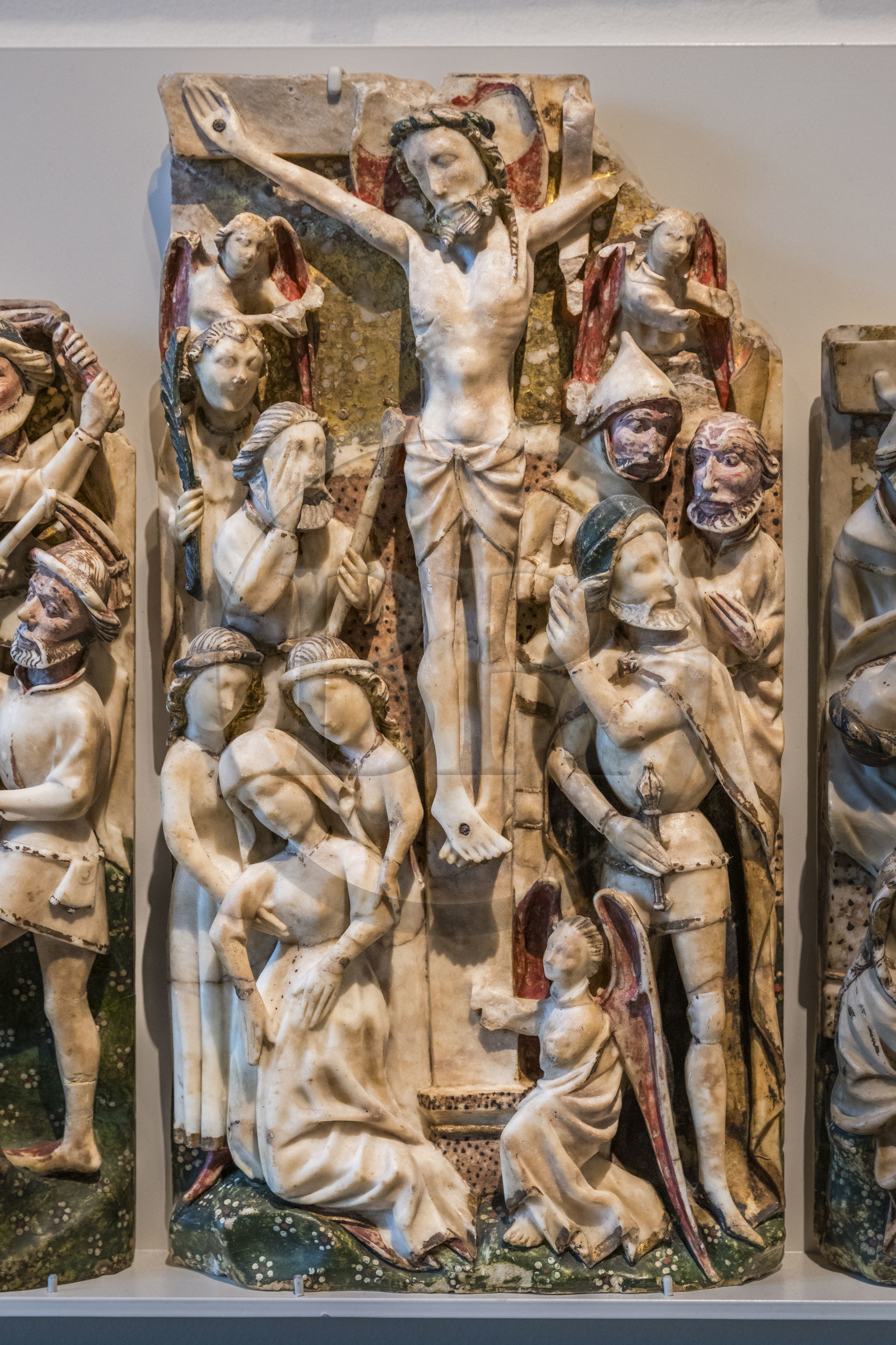 France, Paris (75), Musée de Cluny - Musée national du Moyen-Age, panneaux d'un retable de la Passion, Angleterre, fin XVe siècle, albatre gypseux, polychromie partielle (détail)