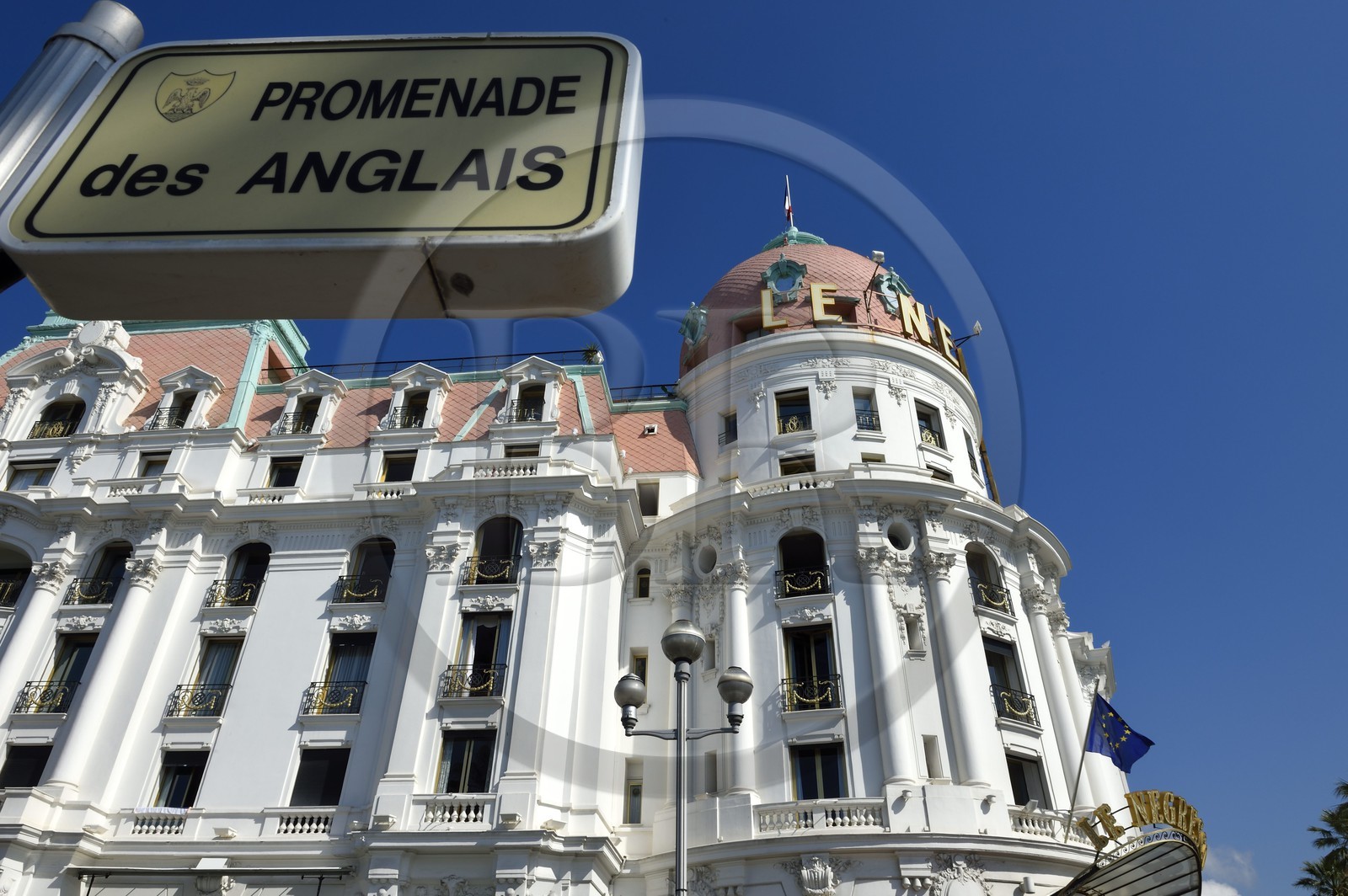 France, Alpes-Maritimes (06), Nice, hotel Negresco sur la Promenade des Anglais