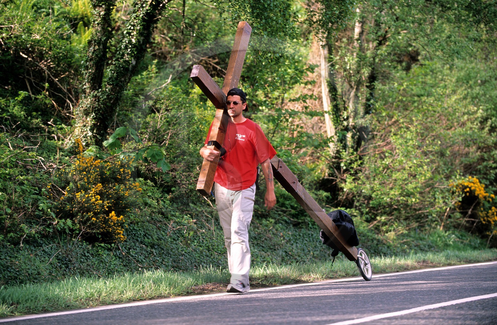 United Kingdom, Scotland, the Highlands, penitent on its way of cross crossing all the country