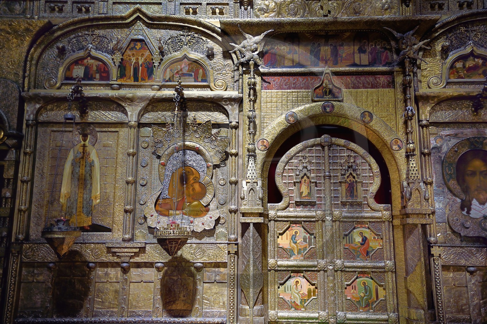 France, Alpes-Maritimes (06), Nice, la cathédrale orthodoxe russe Saint-Nicolas et Sainte-Alexandra construite en 1859 sur le boulevard Tzarévitch fresque du choeur et l'iconostase