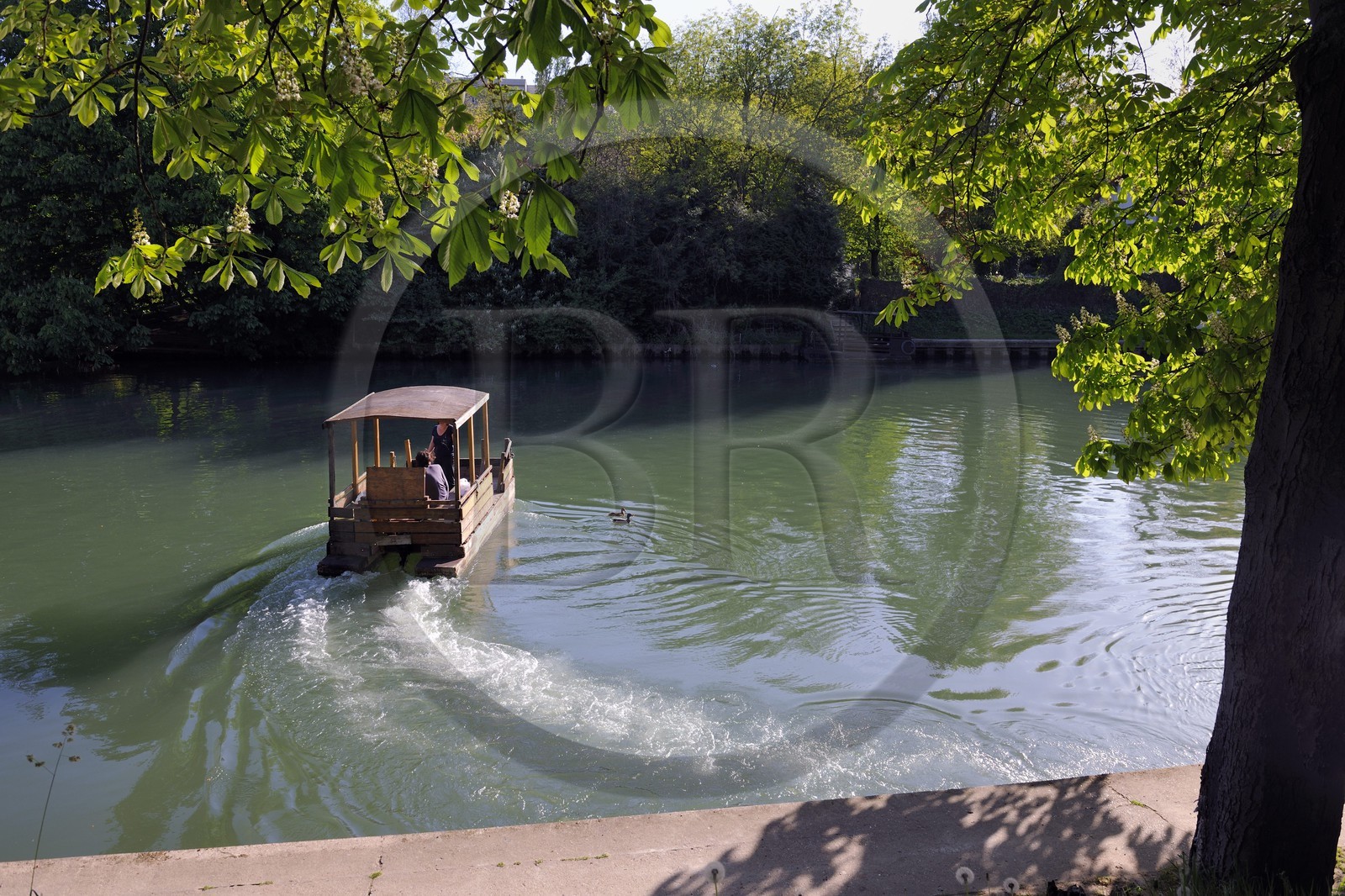 France, Val de Marne, the Marne riverside, Nogent-sur-Marne, motor barge to reach the Ile des loups (Isle of wolves)