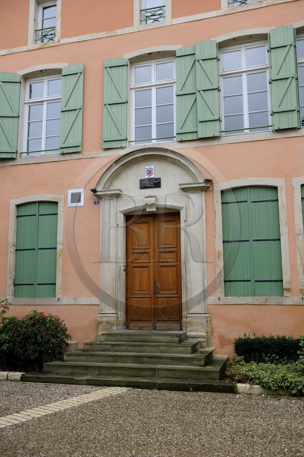France, Vosges (88), Epinal, rue du Chapitre, maison des religieuses où des passeurs ont aidé les prisonniers évadés à gagner la zone libre