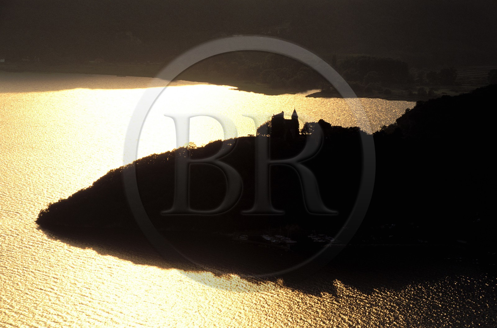 France, Savoie, Bourget lake during sunset, Châtillon castle