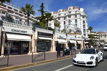 France, Alpes-Maritimes (06), Cannes, l'hotel Majestic du groupe Barrière sur le boulevard de la Croisette