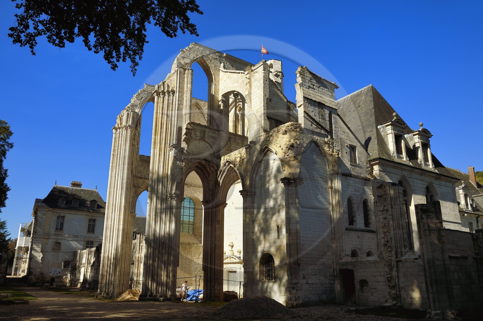 France, Seine-Maritime (76), Pays de Caux, Parc naturel régional des Boucles de la Seine normande, Saint-Wandrille-Rançon, abbaye Saint-Wandrille de Fontenelle, abbaye bénédictine fondée au VIIe siècle, l'ancienne abbatiale