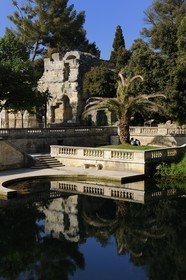France, Gard (30) Nimes, les jardins de la fontaine, le temple de Diane