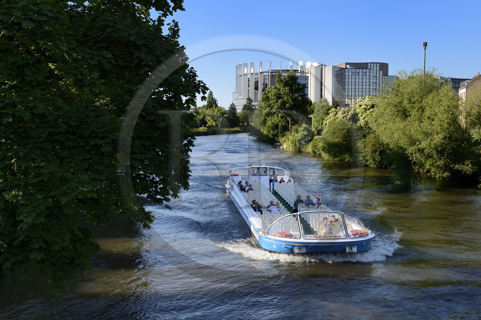 France, Bas Rhin, Strasbourg, the ill river and the European Parliament