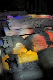 France, Seine-Saint-Denis (93), Saint-Denis, la basilique de Saint-Denis, gisants des rois Valois Philippe VI au premier plan et Jean II le Bon