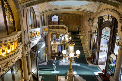 Spain, Catalonia, Barcelona, Palau de la Musica Catalana (Catalan Music Palace), concert hall designed by the architect of Catalan modernism Lluis Domènech i Montaner, a UNESCO World Heritage Site, vestibule, the banister of the stairs in finely worked stone and supported by balusters in transparent yellow glass