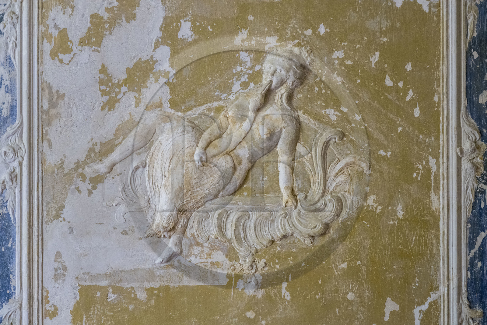France, Bouches du Rhone, Aix en Provence, Bastide du Jas de Bouffan, former home of Paul Cezanne from 1859 to 1899, plaster decoration in Madame Cezanne bedroom