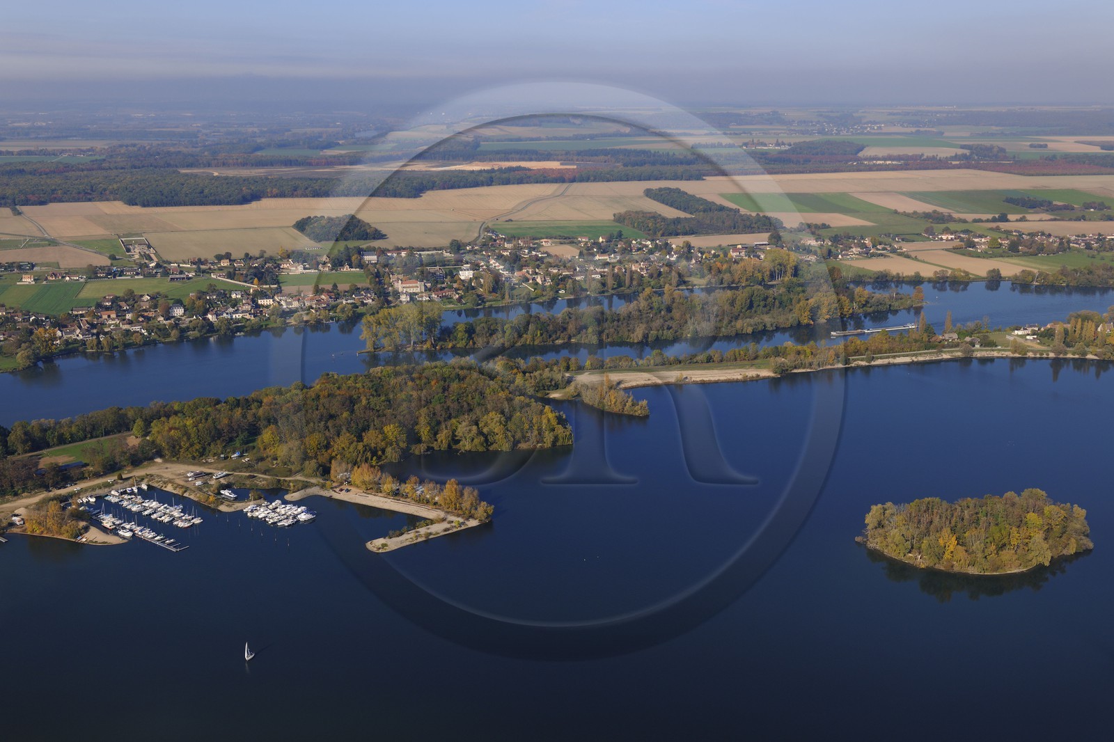 France, Eure (27), la Seine à Muids en aval des Andelys (vue aérienne)