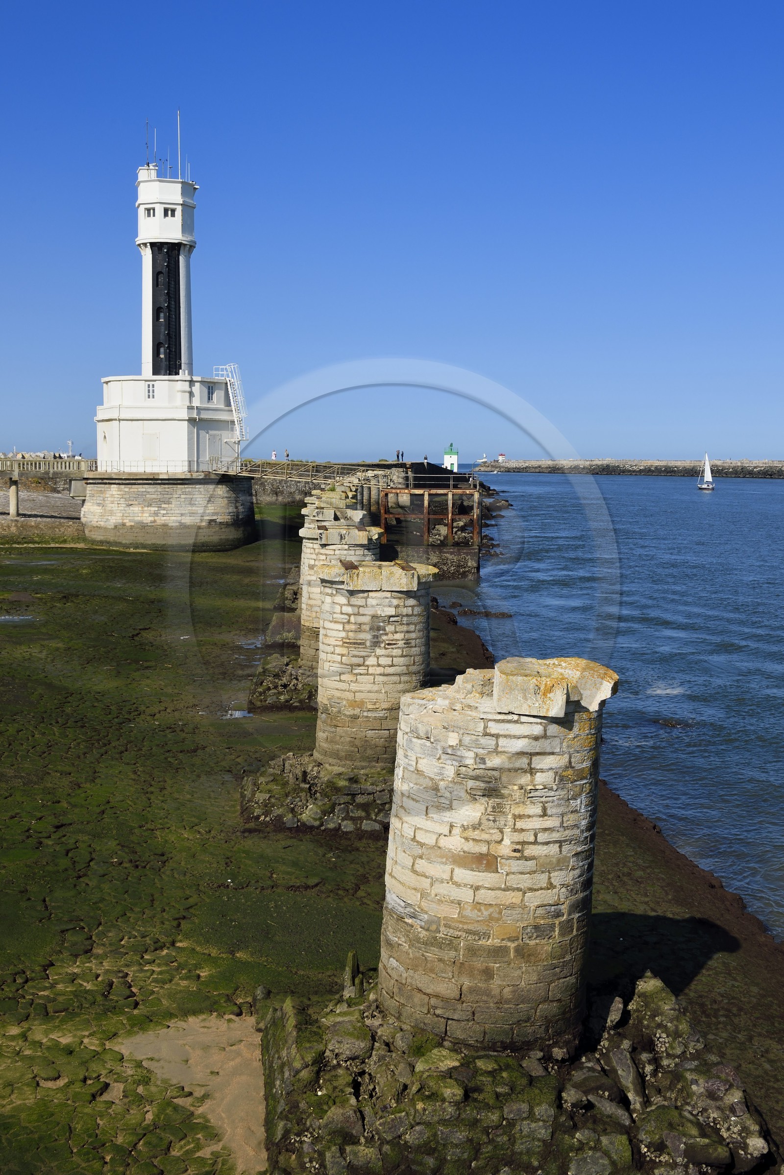 France, Pyrenees Atlantiques, Basque Country, Anglet, mouth of the Adour river, access to the sea for the port of Bayonne, the lighthouse and the pier