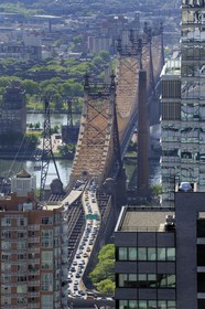 Etats-Unis, New York, Manhattan, Upper East side, Roosevelt Island Tram et Queensboro Bridge