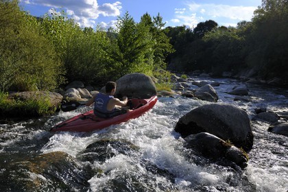 France, Herault, Orb valley, kayaking the river Orb at the moulin de Travassac next to Mons la Trivalle