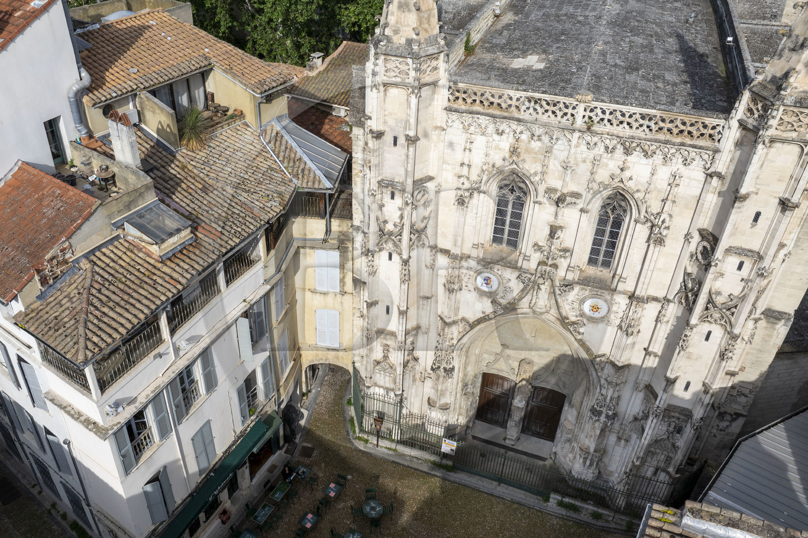 France, Vaucluse (84), Avignon, basilique Saint Pierre (XVe et XVIe siècle) (vue aérienne)