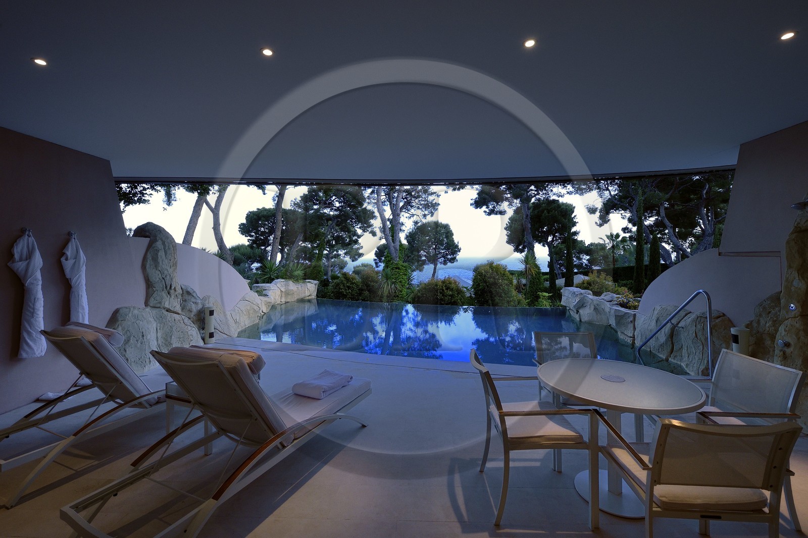 France, Alpes Maritimes (06), Saint-Jean-Cap-Ferrat, Grand-Hotel du Cap-Ferrat, palace 5 étoiles du groupe Four Seasons Hotel, piscine à débordement privée de la pool suite