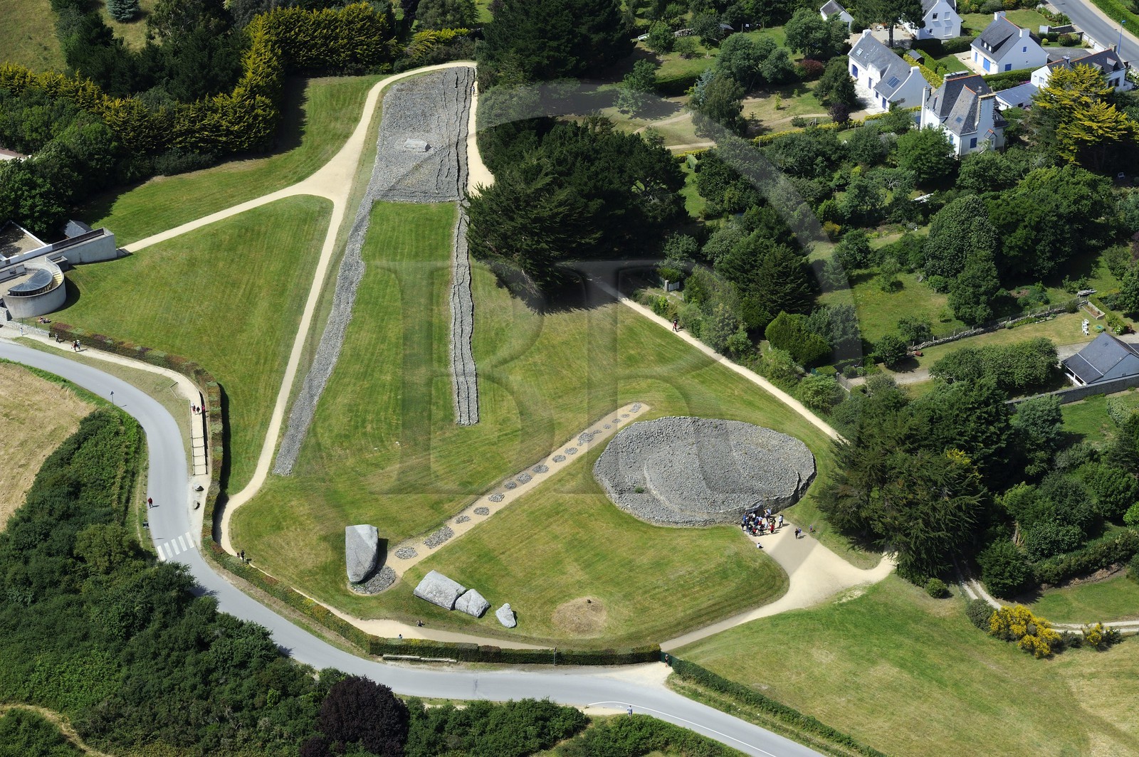 France, Morbihan, Gulf of Morbihan (Golfe du Morbihan),  Locmariaquer, Er Grah menhir and tumulus, and Table des Marchands cairn (aerial view)