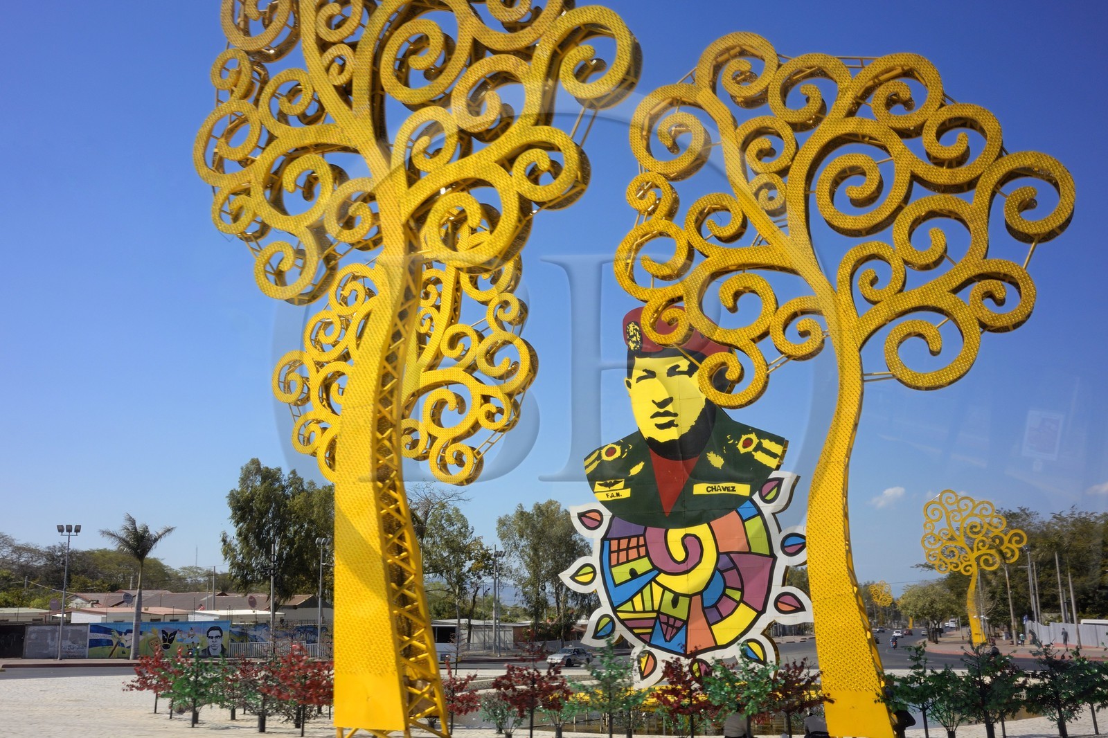 Nicaragua, Managua, the monument to the late Hugo Chavez adorns a traffic circle