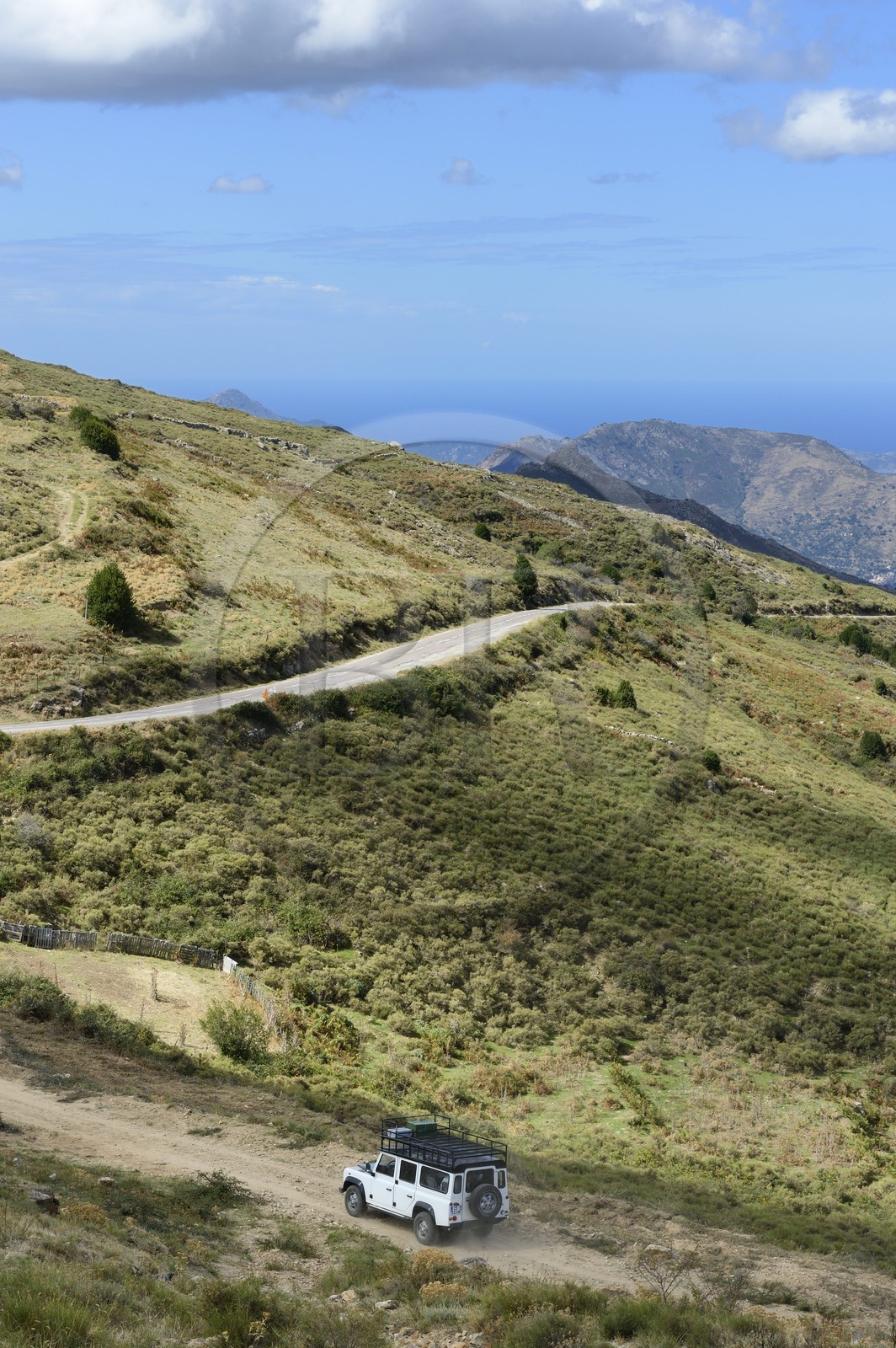 France, Haute-Corse (2B), Balagne, découverte du Giussani en véhicule 4x4 en utilisant des pistes
