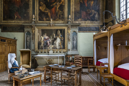 France, Côte-d'Or (21), Beaune, zone classée Patrimoine Mondial de l'UNESCO, Hospices de Beaune, l'Hôtel-Dieu, salle Saint-Hughes