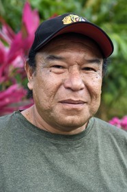 Caraïbes, Ile de la Dominique, Territoire Kalinago unique réserve amérindienne de l'archipel des Antilles, village de Touna Auté, l'ancien chef des Kalinago Irvince Auguiste