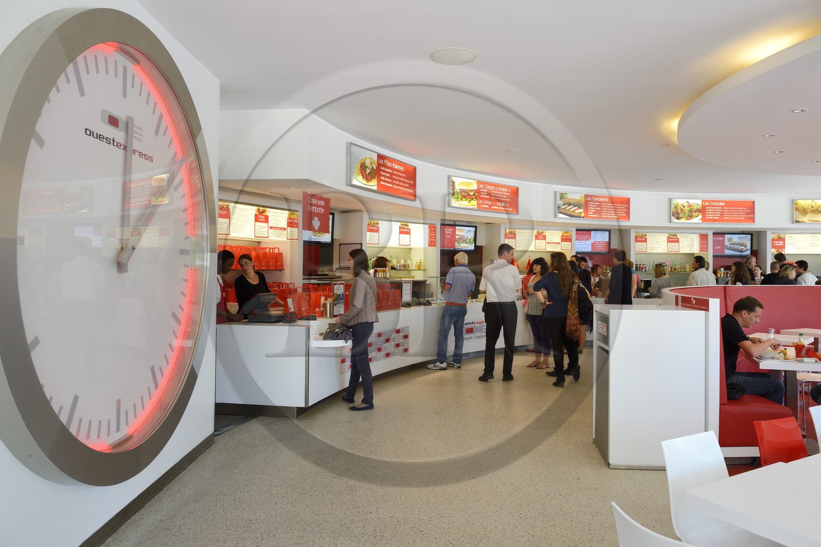 France, Rhône (69), Lyon, quartier de Vaise, le restaurant Ouest Express, restaurant fast food à la française de Paul Bocuse