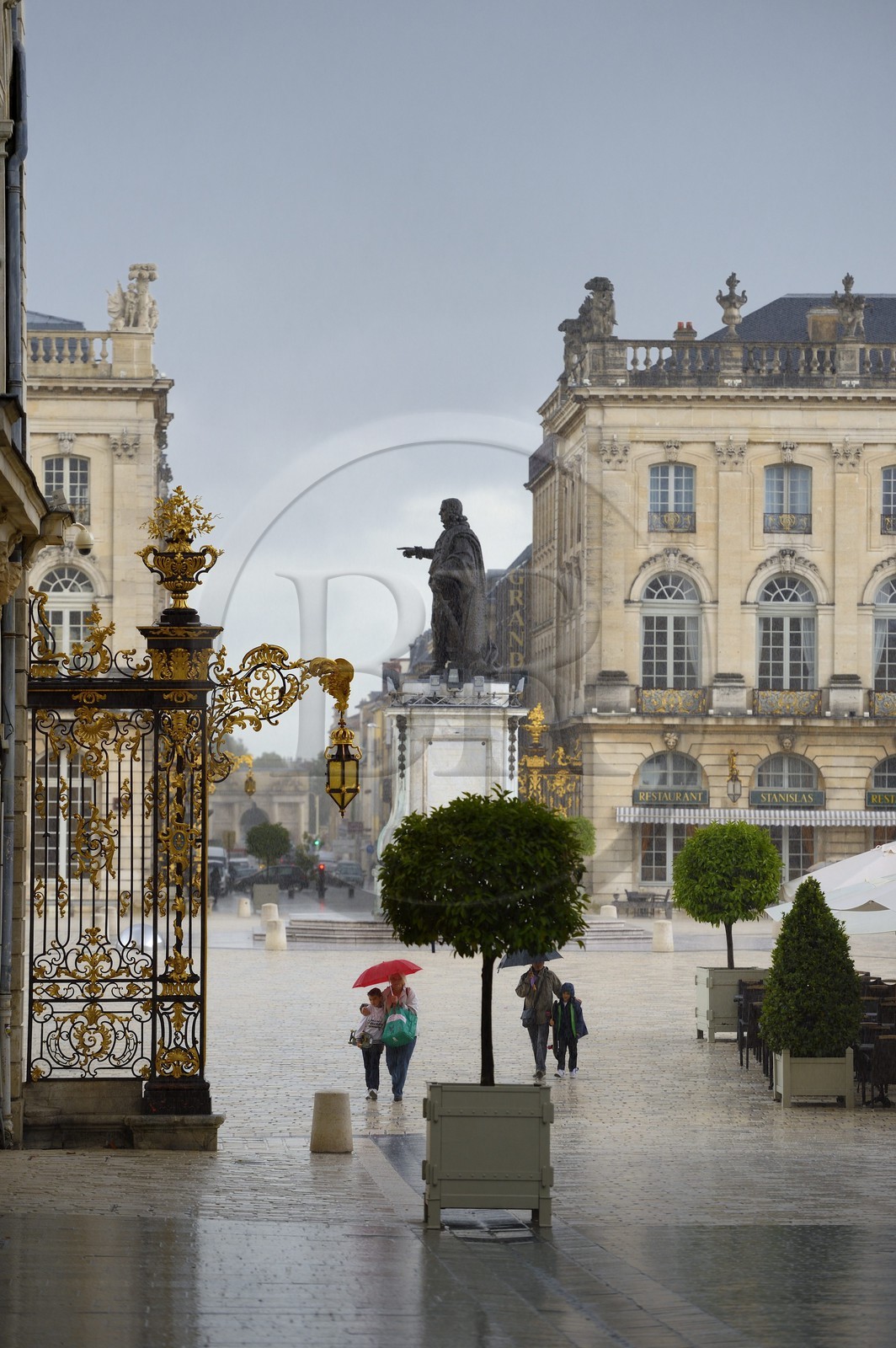 France, Meurthe-et-Moselle (54), Nancy, place Stanislas (ancienne Place Royale) construite par Stanislas Leszczynski, roi de Pologne et dernier duc de Lorraine au XVIIIe siècle, classée Patrimoine Mondial de l'UNESCO