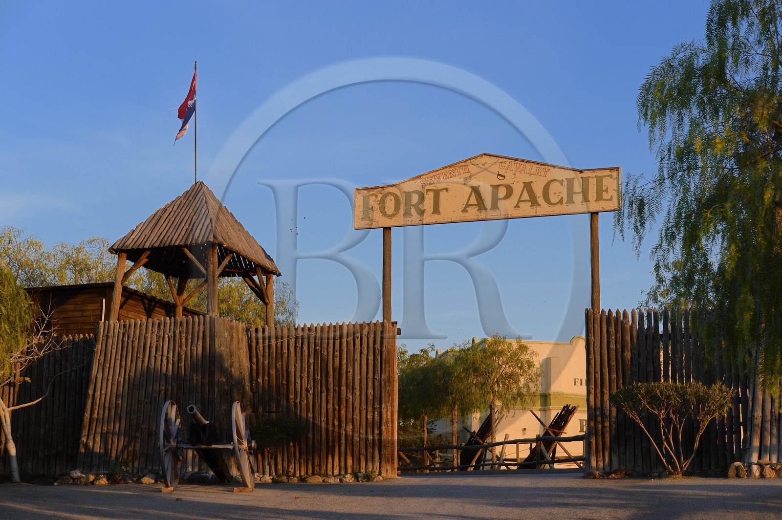 Espagne, Andalousie, province de Almeria, désert de Tabernas, Parque Oasys Mini-Hollywood, un village de l'Ouest entièrement construit pour le film Il était une fois dans l'ouest de Sergio Leone, devenu aujourd'hui un parc d'attraction du Far-West