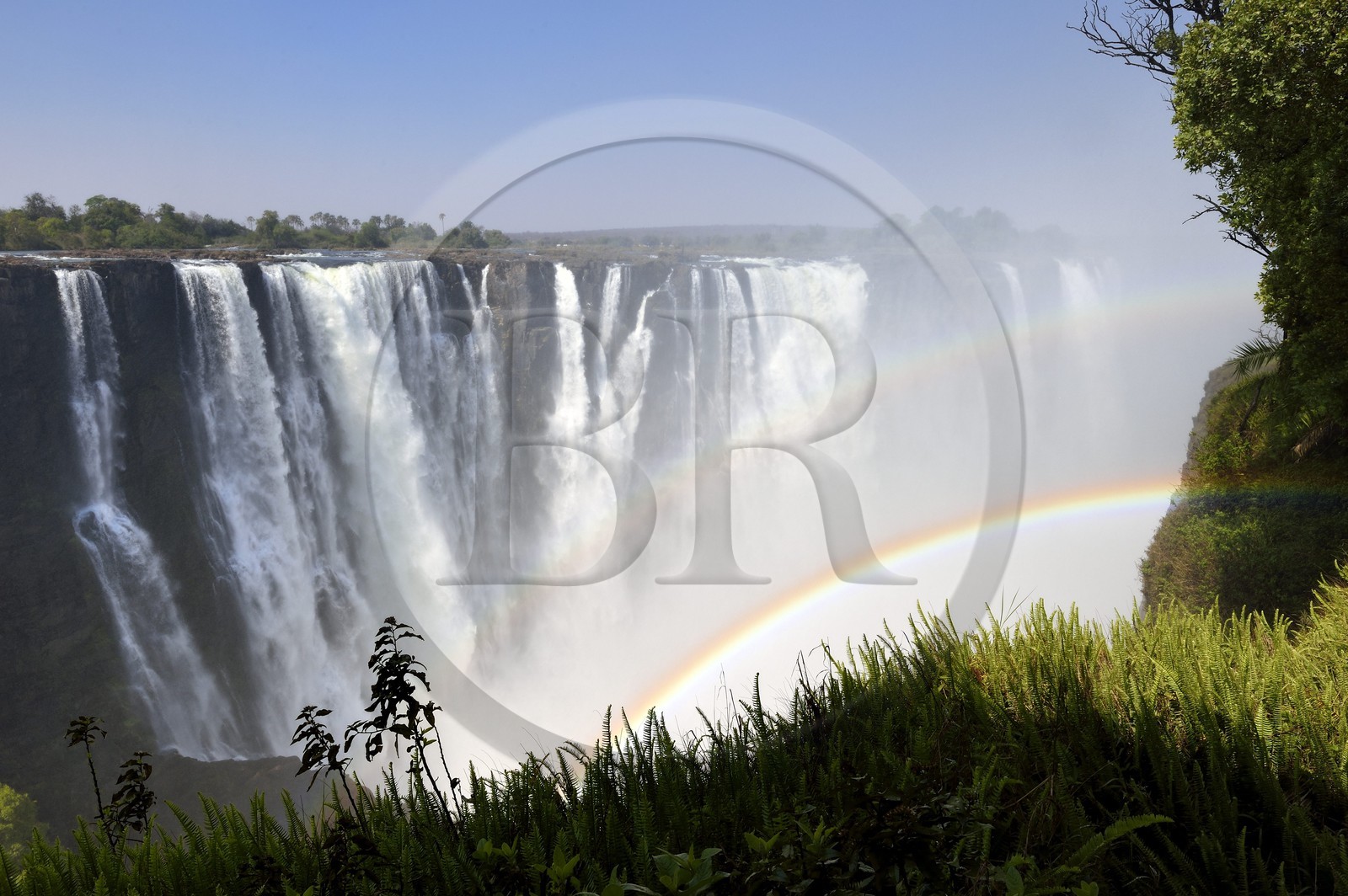 Zimbabwe, province de Matabeleland septentrional, fleuve Zambèze, les Chutes Victoria, classées Patrimoine Mondial de l'UNESCO