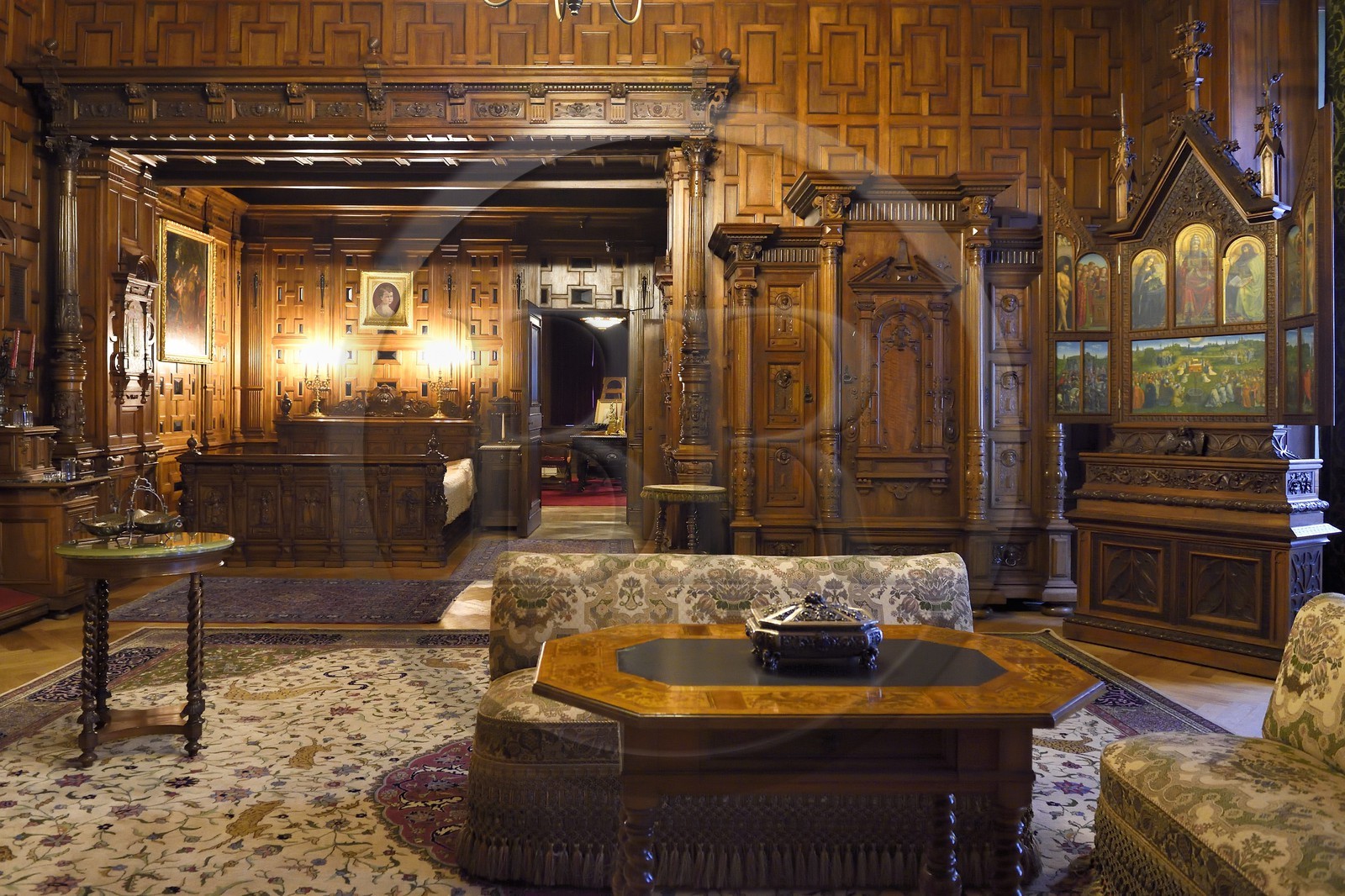 Romania, Wallachia, Sinaia, Peles Castle former royal residence built between 1875-1883 for King Carol I of Romania, King bedroom