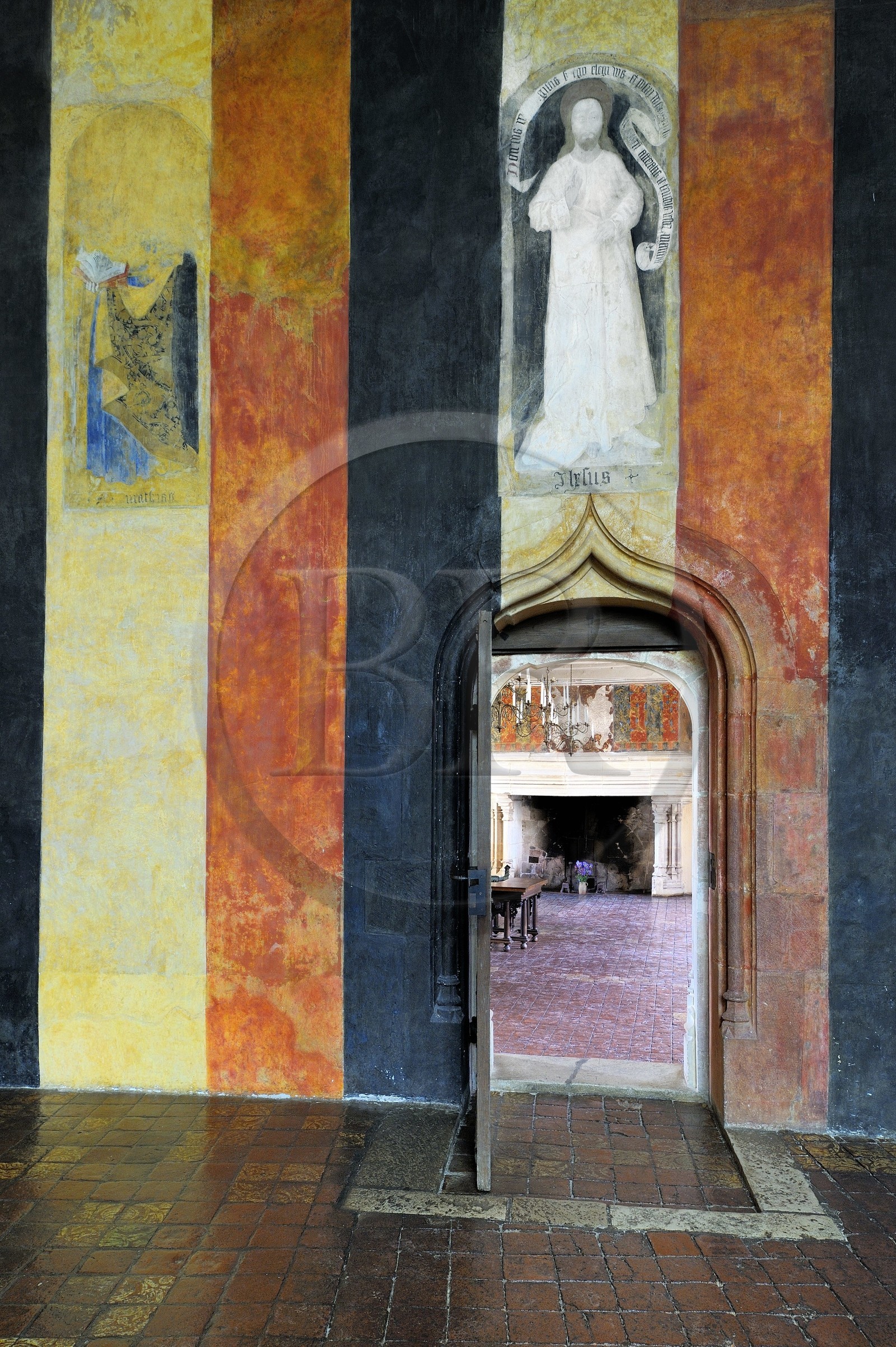 France, Cote d'Or, Chateauneuf en Auxois, labelled Les Plus Beaux Villages de France (The Most Beautiful Villages of France), the castle, the Grand Logis, the chapel