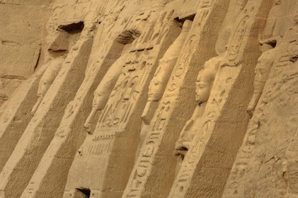 Egypte, Haute Egypte, Nubie, Abou Simbel, site classé Patrimoine Mondial de l' UNESCO, temple de Nefertari dédié à la déesse Hathor