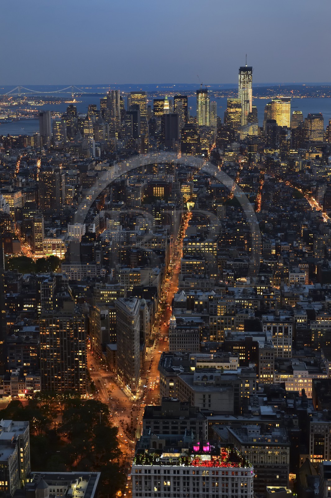 Etats-Unis, New York, Manhattan, vue depuis l'Empire State Building sur la partie sud de Manhattan et le One World Trade Center (1WTC)