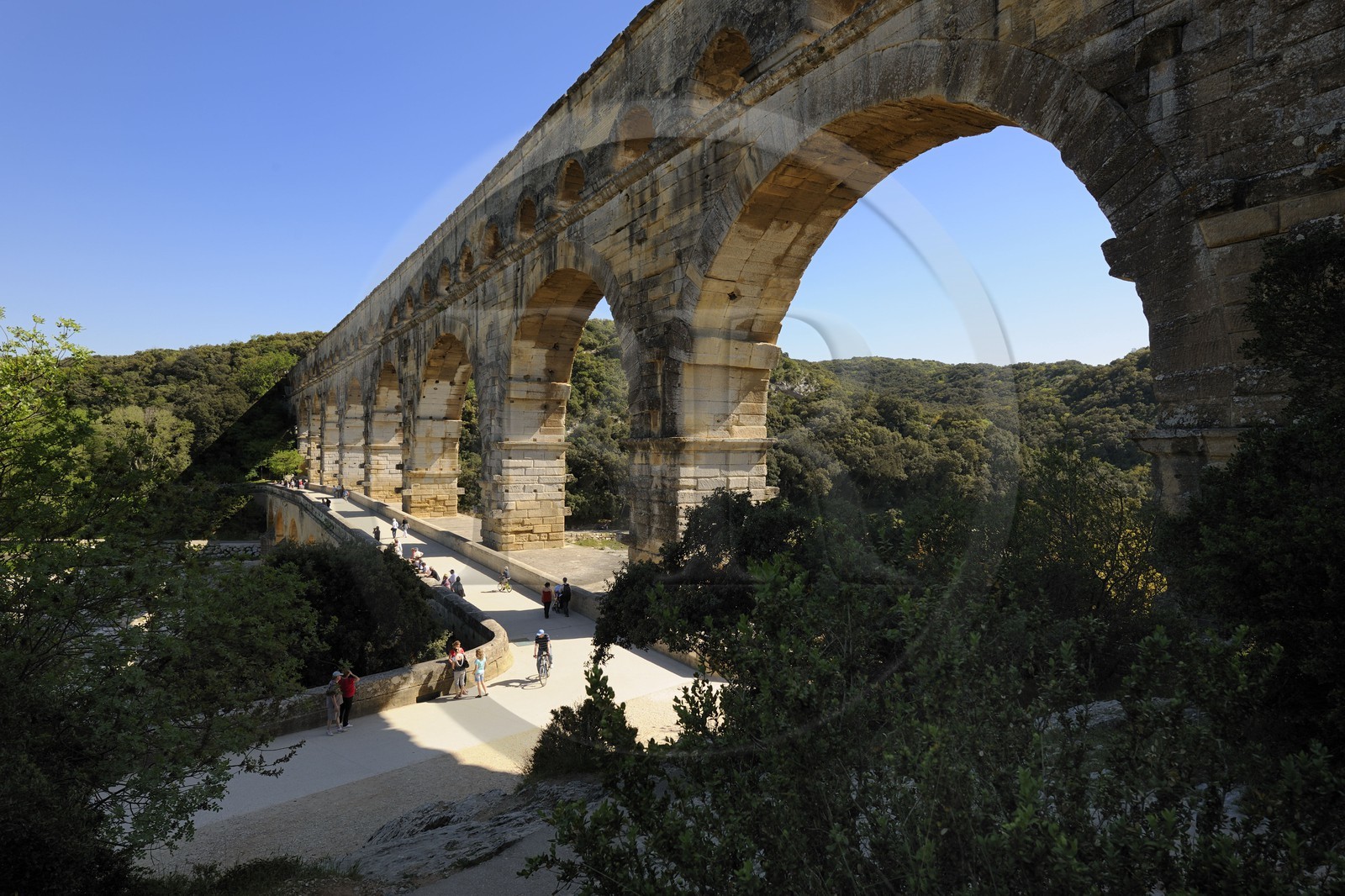 France, Gard (30), le Pont du Gard classé Patrimoine Mondial de l'UNESCO, aqueduc romain qui enjambe le Gardon
