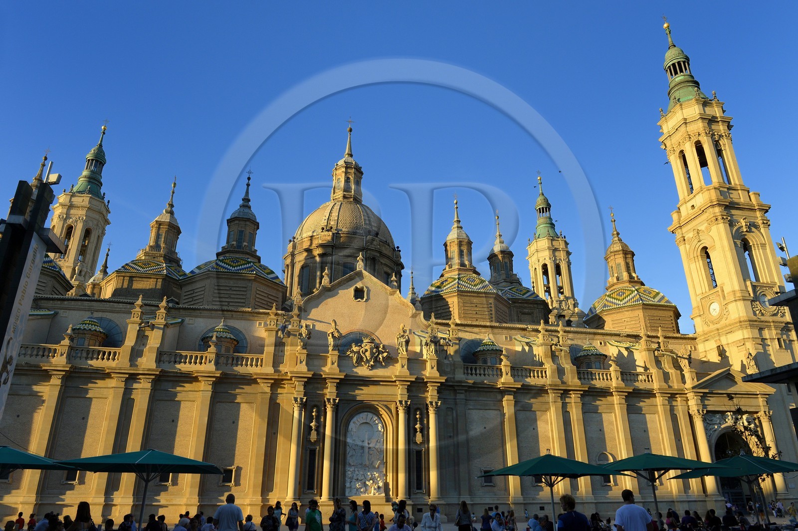Espagne, Aragon, Saragosse, Plaza del Pilar, Basilique del Pilar (Notre-Dame du Pilier)