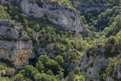 France, Vaucluse (84), Parc naturel régional du Mont Ventoux, Monieux, Gorges de La Nesque,