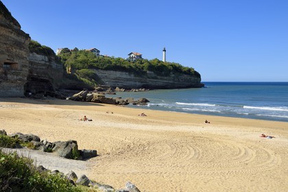 France, Pyrenees Atlantiques, Basque Country, Anglet, Petite Chambre d'Amour beach and the Biarritz lighthouse