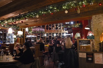 France, Bas-Rhin (67), Strasbourg, vieille ville classée au Patrimoine Mondial de l’UNESCO, le bar à vin Le Purgatoire
