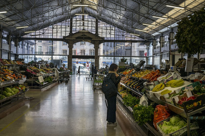 Portugal, Lisbonne, quartier de Cais do Sodre, le Mercado da Ribeira (Time Out Market Lisboa)