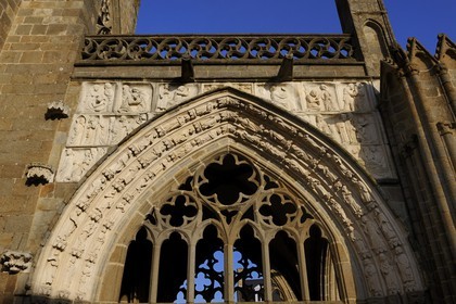 France, Ille-et-Vilaine (35), Baie du Mont-Saint-Michel, Dol-de-Bretagne, la cathédrale gothique Saint-Samson