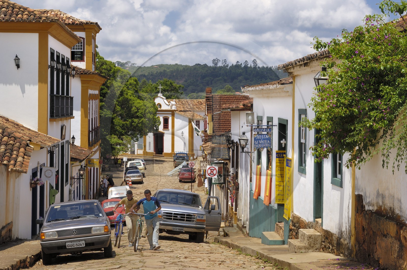 Brésil, Etat du Minas Gerais, a street of Tirandentes (Route de l'or, Estrada Real)