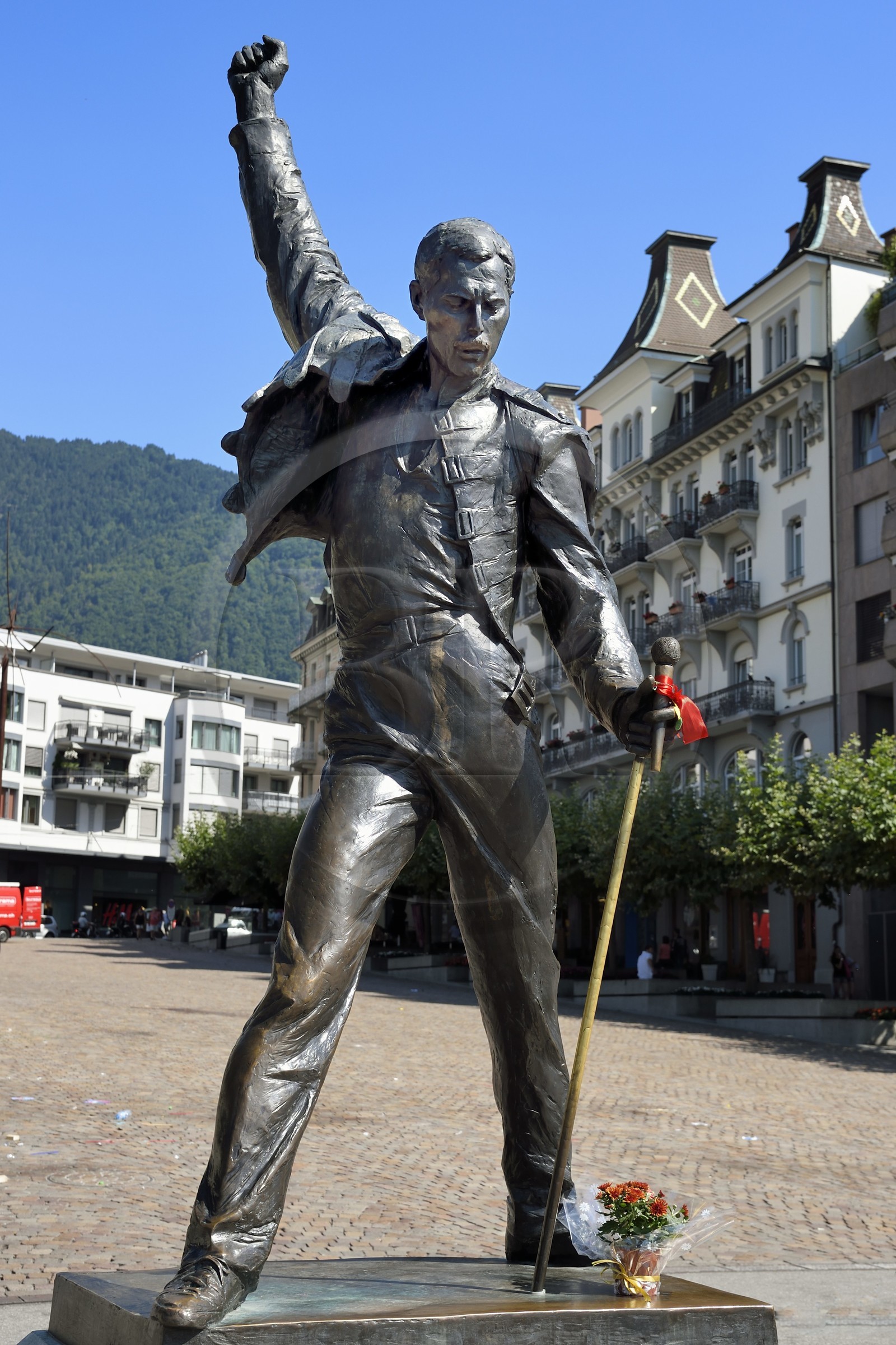 Suisse, Canton de Vaud, Montreux, Place du Marche, statue en bronze de Freddie Mercury (Irena Sedlecka, sculpteuse tcheque),