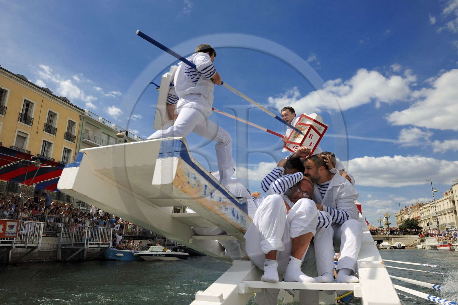 France, Herault, Sete, canal Royal (Royal Canal), Fete de la Saint Louis (St Louis's feast), sea jousting