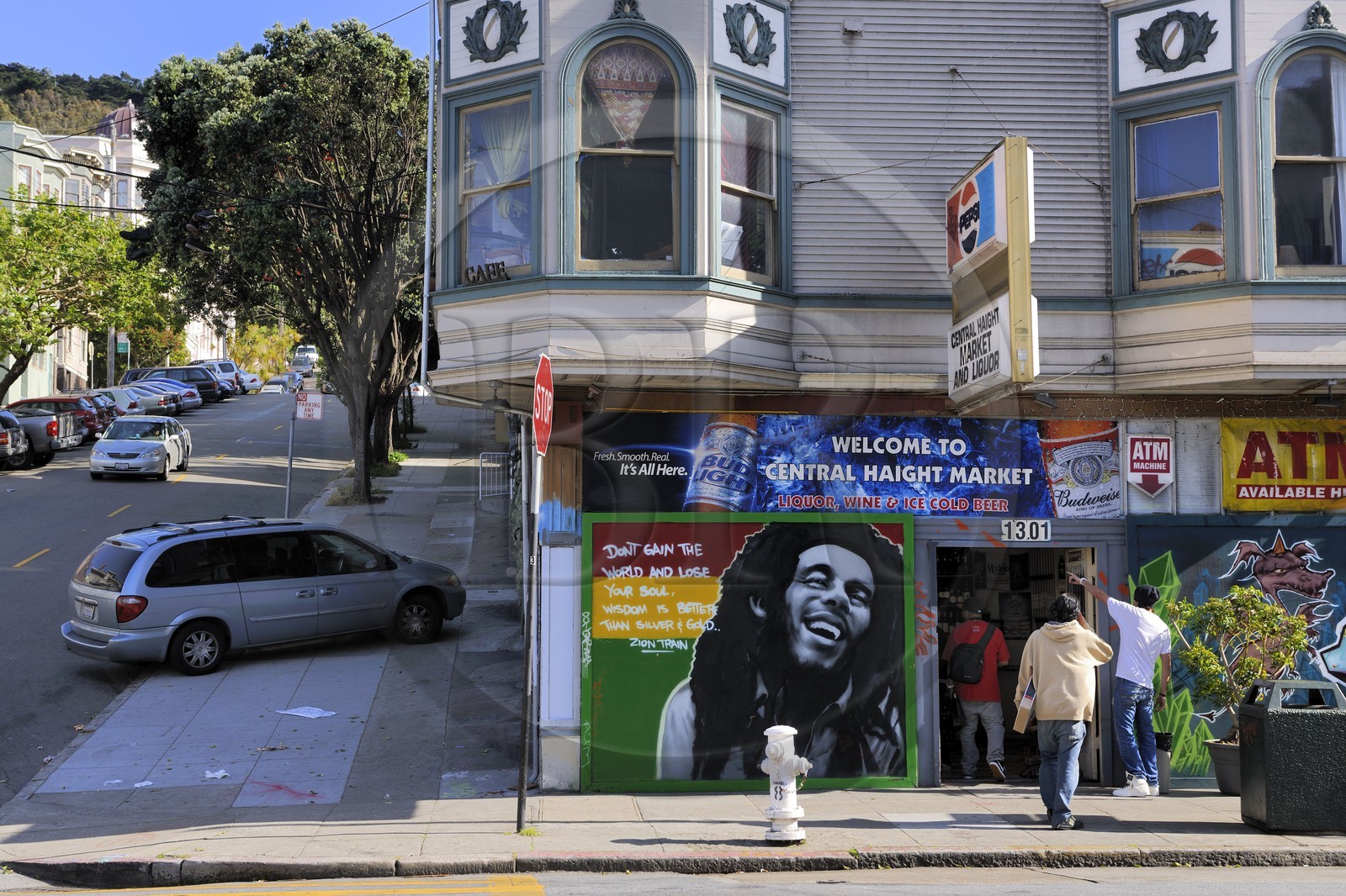 Etats-Unis, Californie, San Francisco, quartier anciennement hippie de Haight Ashburry, épicerie